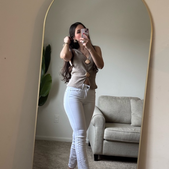 Pants - Picture 2 of 4